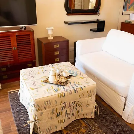 I Leoni Ruggenti Terrazza Incantata Tra Le Colline Del Monferrato Semesterbostad *