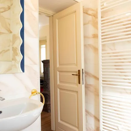 Tatil Evi I Leoni Ruggenti Terrazza Incantata Tra Le Colline Del Monferrato Ottiglio